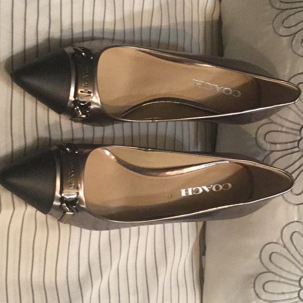 Coach Pump - image 1